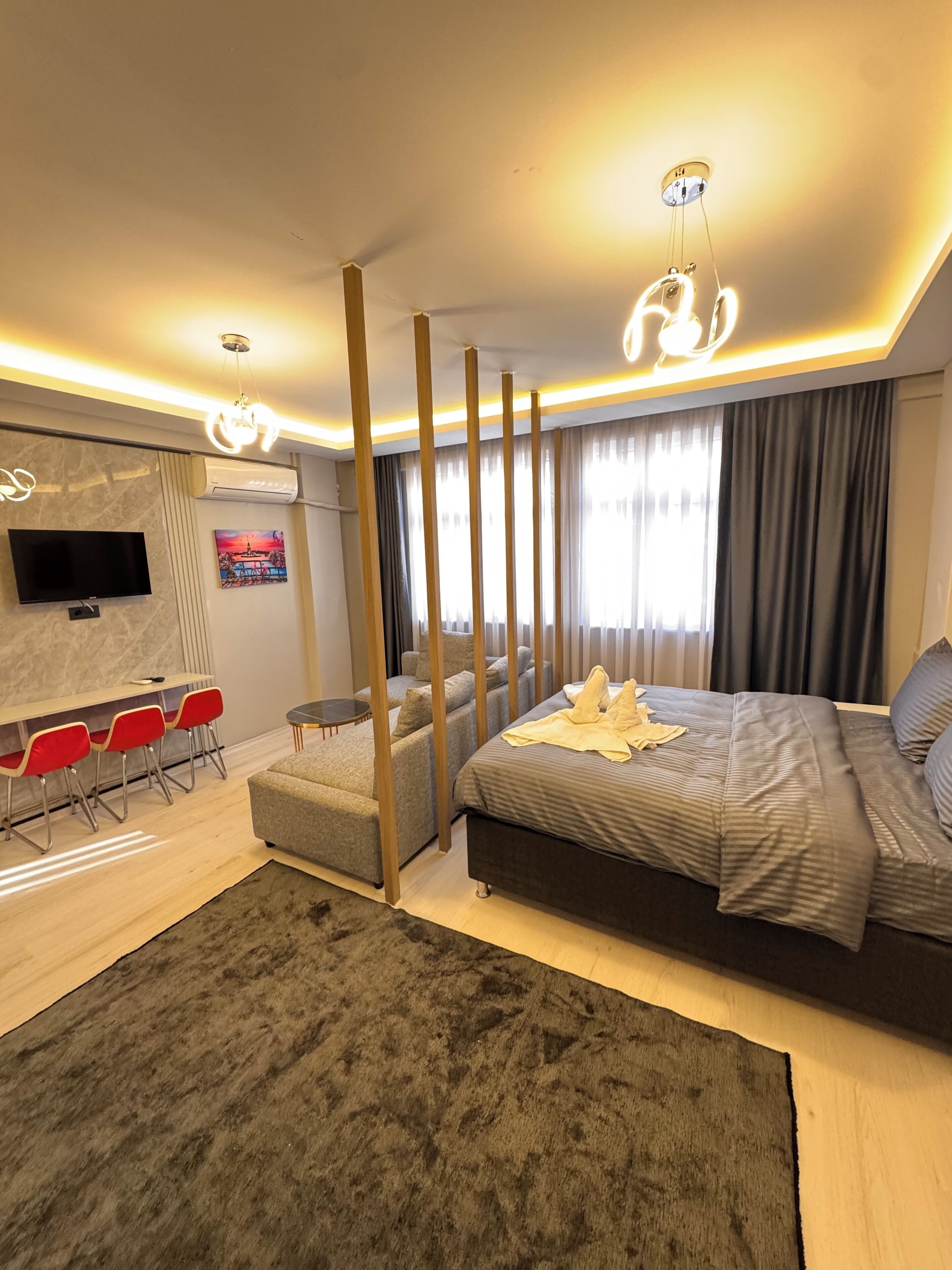 Premium bedding, minibar, desk, laptop workspace