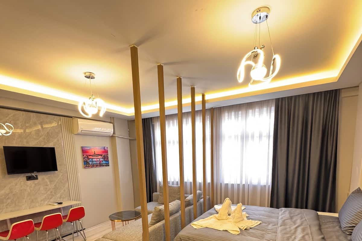 Desk, laptop workspace, blackout curtains, soundproofing