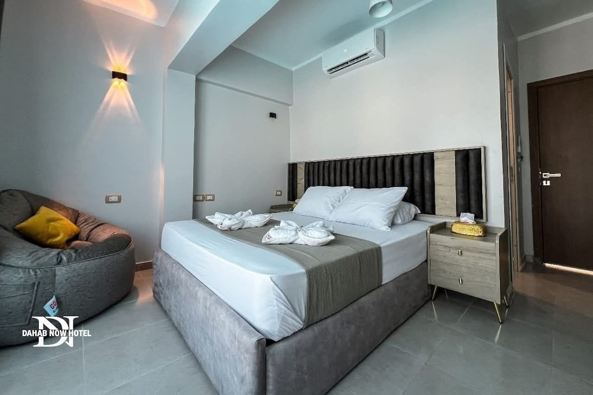 مكتب وواي فاي مجانًا