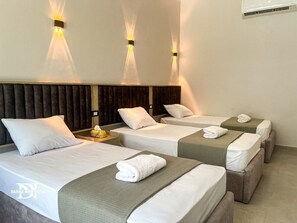 مكتب وواي فاي مجانًا