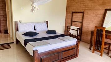 Soundproofing, iron/ironing board, free WiFi