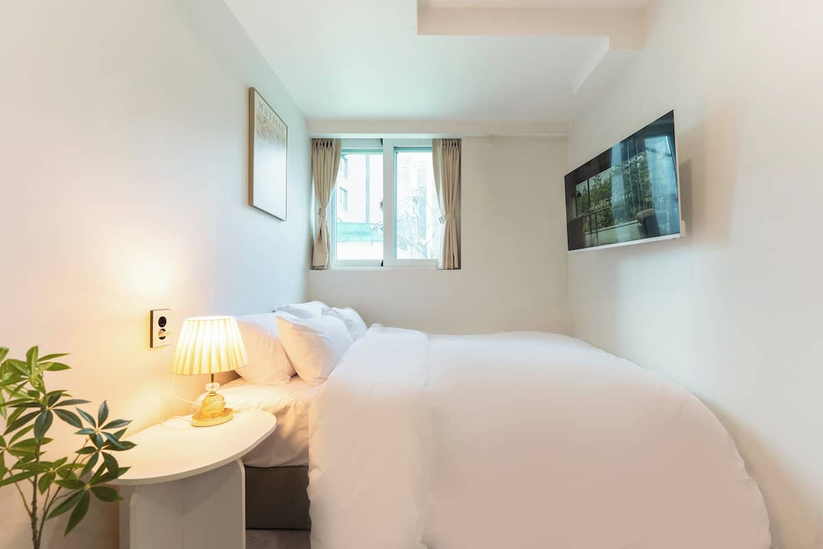 Superior Double Room | Desk, laptop workspace, free WiFi