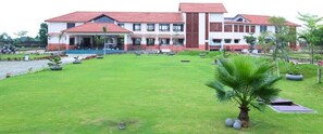 Exterior - Vinaika Eco-Resort (Ormanjhi)