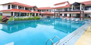 Alberca al aire libre 