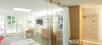 Zurek Modern retreat