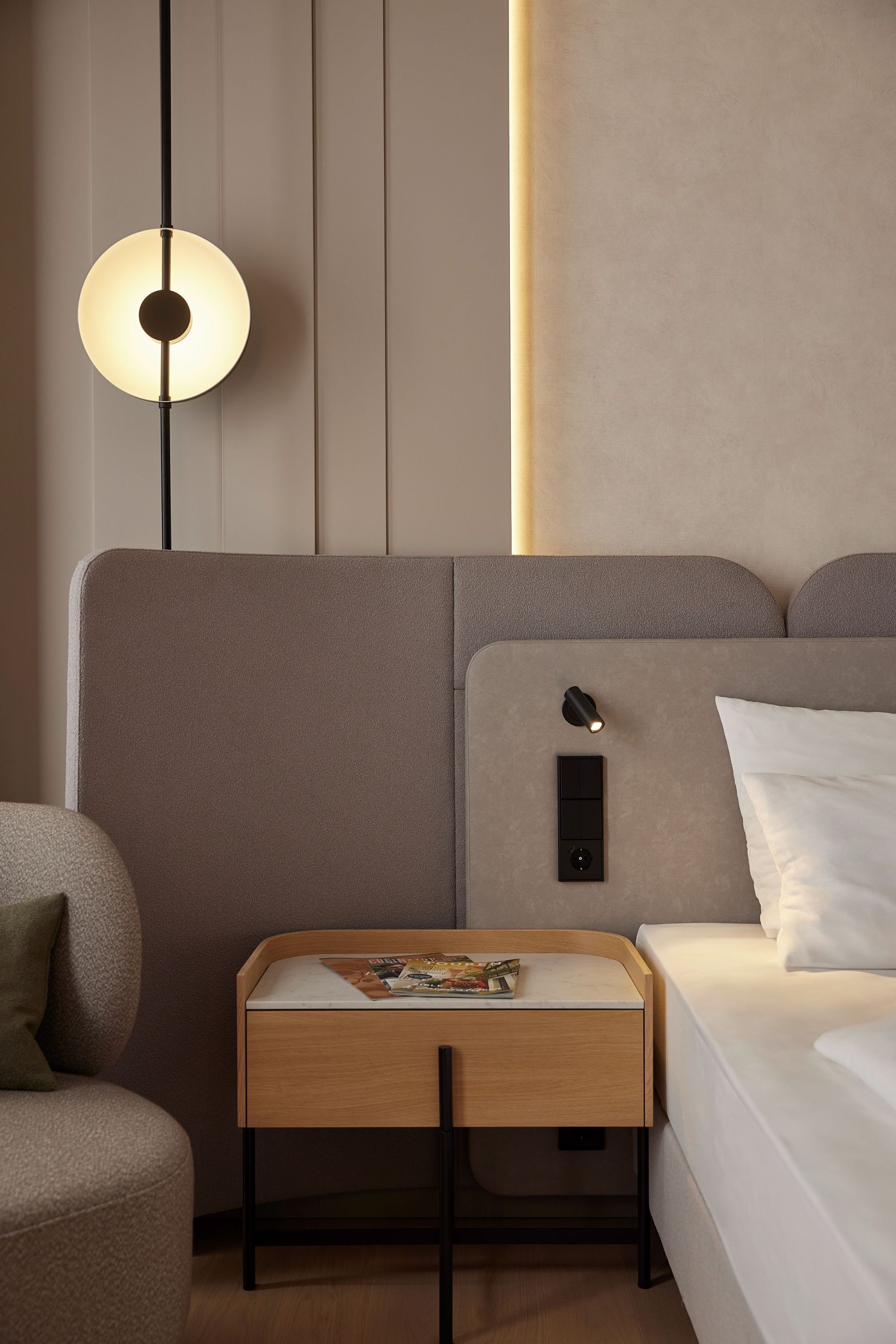 Ropa de cama hipoalergénica y minibar 