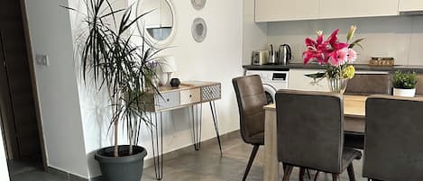 Huoneisto, 2 makuuhuonetta, terassi | Sisätilat