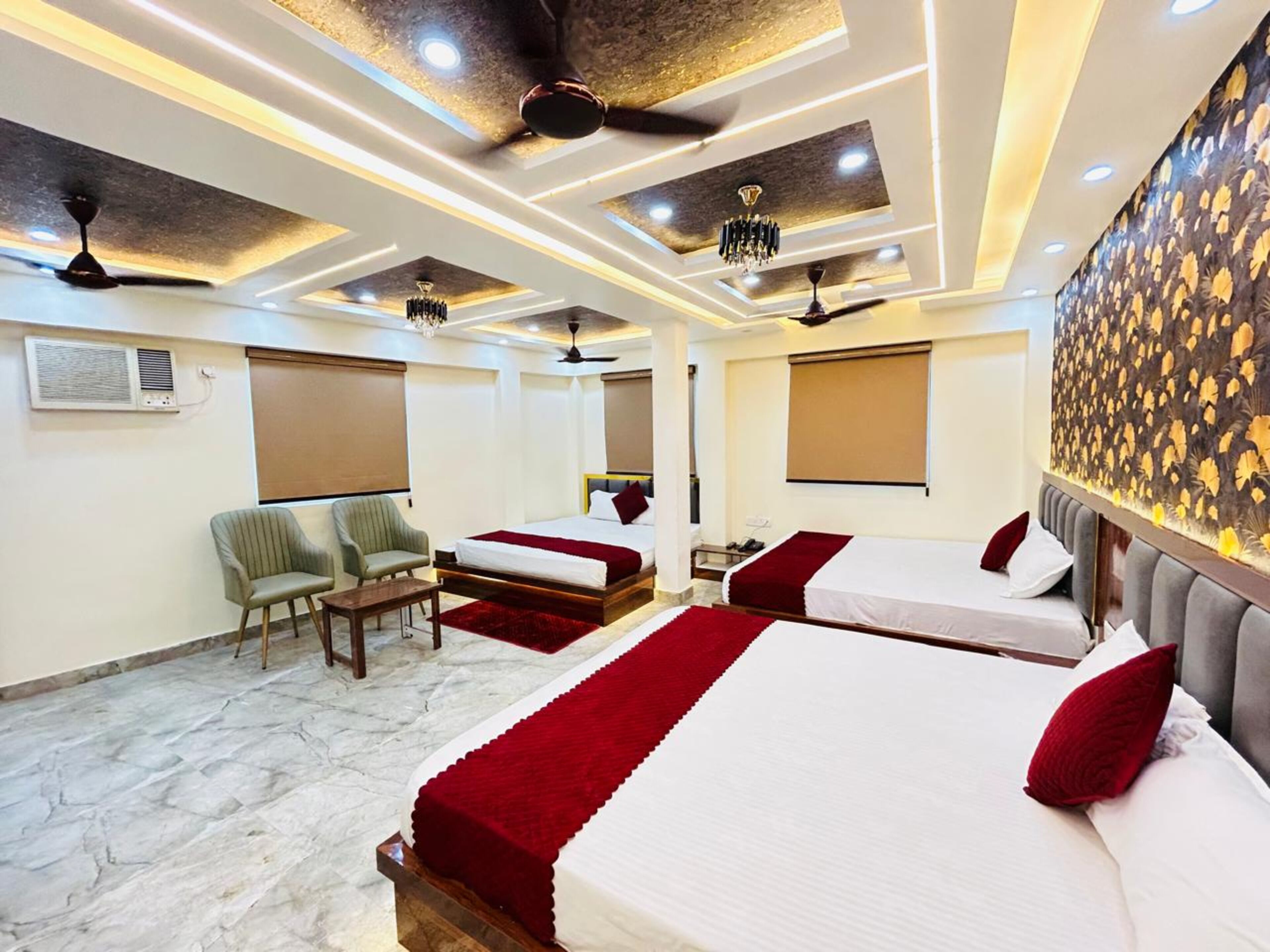 Standard Quadruple Room | Desk, soundproofing, free WiFi