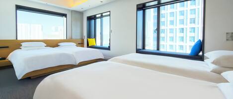 Family Duplex | In-room safe, desk, laptop workspace, free WiFi