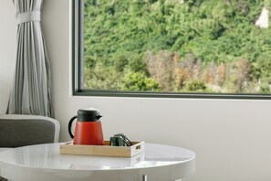 Camera familiare, vista giardino | Wi-Fi gratuito, lenzuola