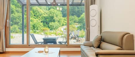 Habitación básica, 2 habitaciones (B2) | 1 habitación y wifi gratis