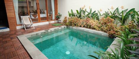 3 piscinas cubiertas