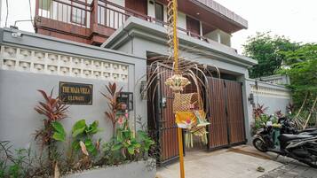 Overnatningsstedets facade