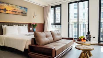 Luxury Double Room, City View | In-room safe, soundproofing, iron/ironing board, free WiFi