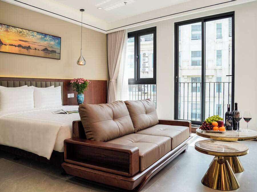 Doppia Luxury, vista cittร | Una cassaforte in camera, insonorizzazione, ferro/asse da stiro