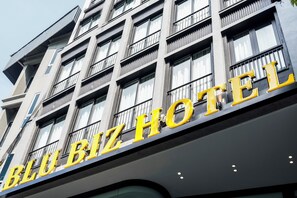 Fachada da propriedade