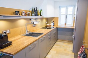 Fridge, oven, stovetop, dishwasher - Dream House Modern Retreat (Ostseebad Wustrow)