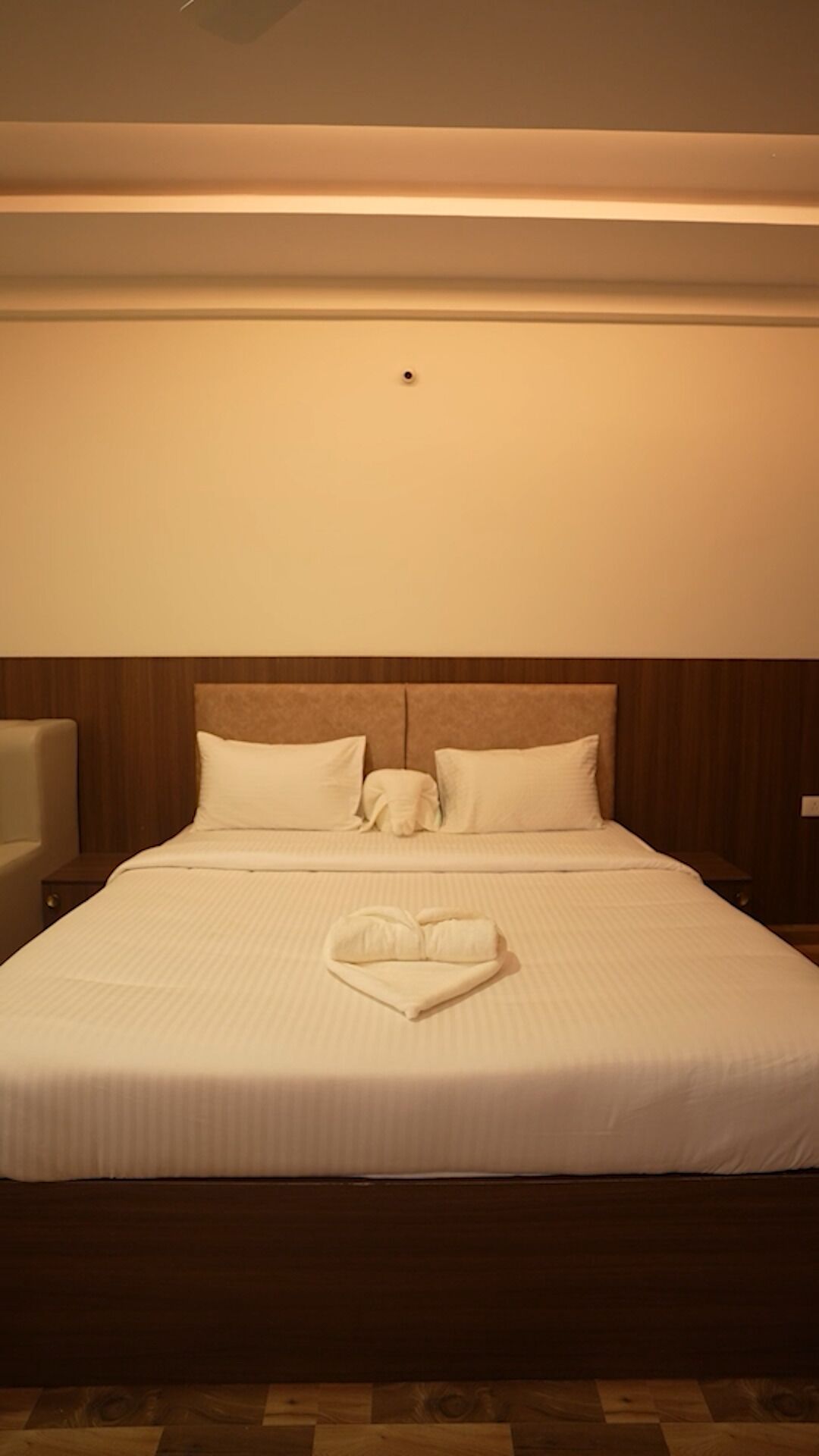 Superior Double or Twin Room, Balcony, Mountain View | Desk, laptop workspace, soundproofing, iron/ironing board
