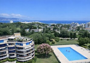 Pool - Apartment for 4, pool, AC, Wi-Fi, parking, 300m from the beach (Mandelieu-la-Napoule)
