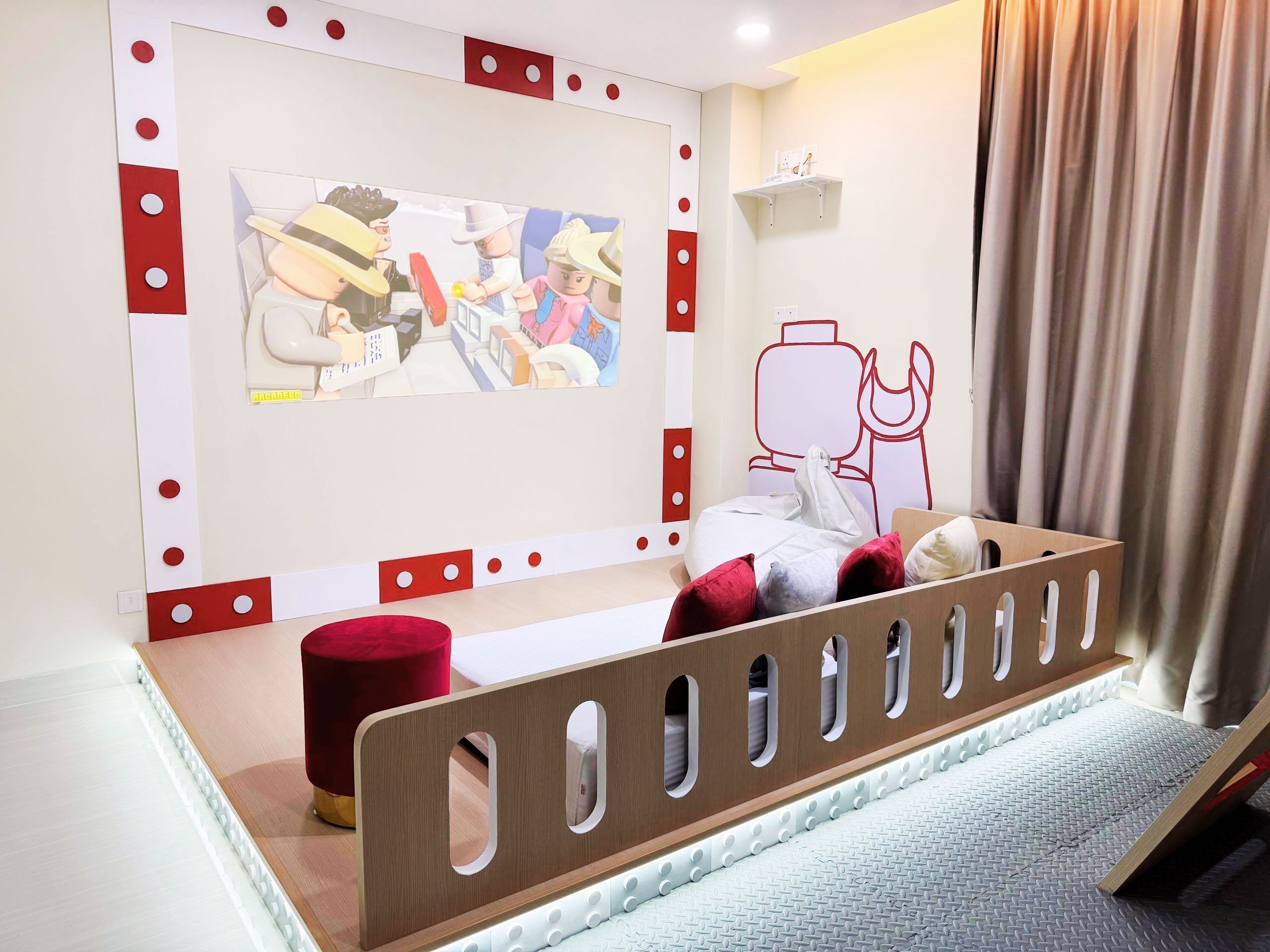 Apartamento familiar, balcón, vistas al jardín | Zona infantil