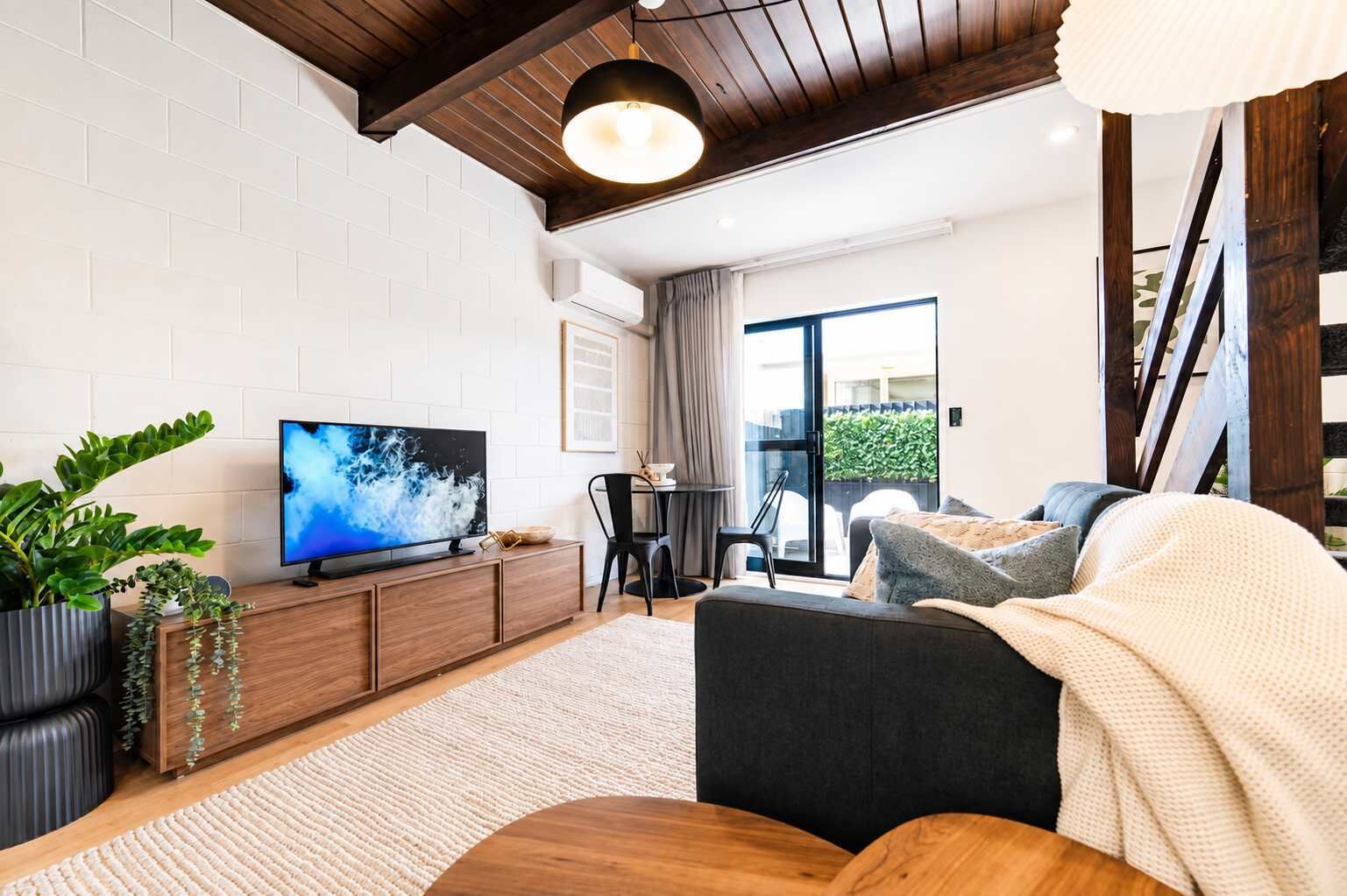 Fernseher
