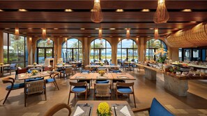 Restaurant - Mona Luxe Apartment (Dien Ban)