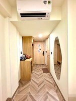 Twin Room | Minibar, soundproofing, iron/ironing board, free WiFi