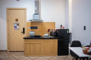 Monolocale, cucina | Cucina privata | Frigorifero