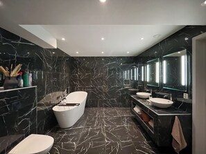 Shower - Cozy 3 Bedroom Holiday Home in Drammen, Norway (Drammen)