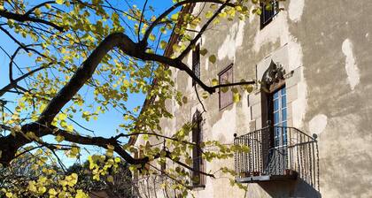 Antic Can Poi: Medieval masĂa with modern comfort in La Garriga