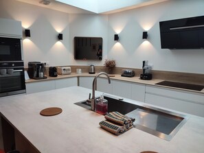 Private kitchen - Villa Vitamine for 8 people - Wimereux, beach side with Parking and Sauna (Wimereux)