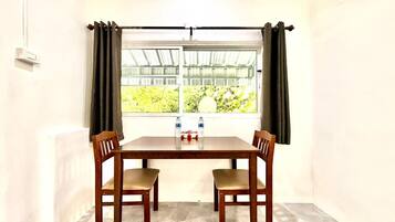 Habitación familiar | Escritorio y wifi gratis