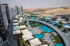 Pool - Porto New Cairo Apt for Groups - 3 BeedRooms (New Cairo 1)