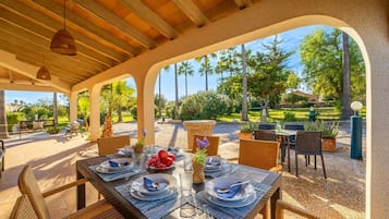 Outdoor dining