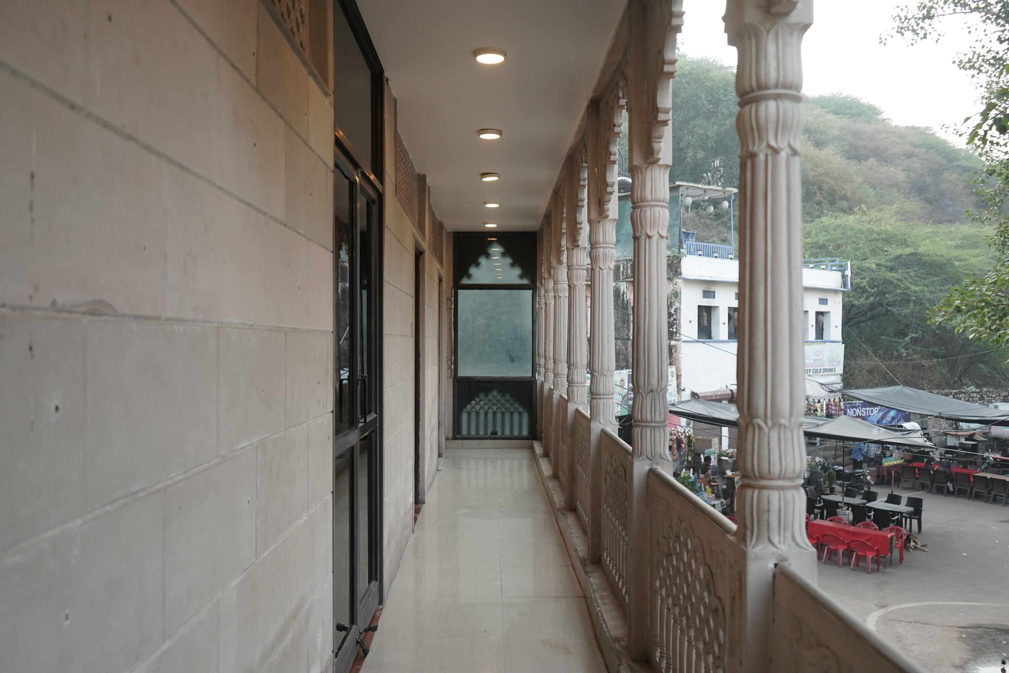 Quarto casal luxo, vista para a montanha | Sacada