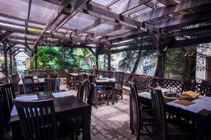Restaurant - Hotel Anina (Techirghiol)