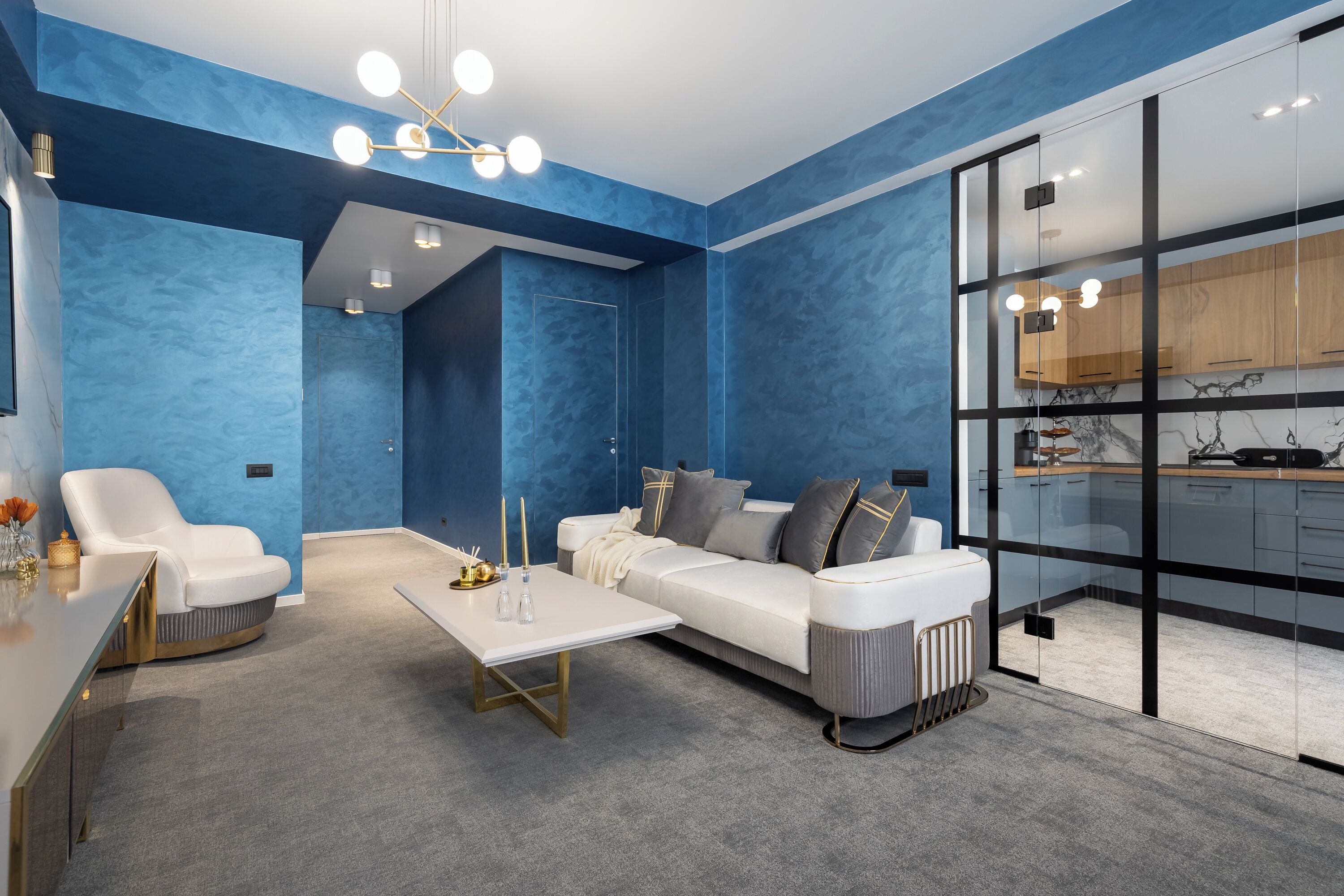 Luxury Apartment | Blackout drapes, soundproofing, free WiFi