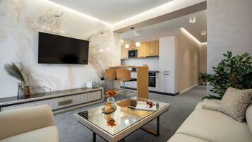Apartamento superluxo | Cortinas blackout, quartos à prova de som, Wi-Fi de cortesia
