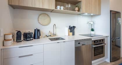 The Zen Den - Secret Refuge on Birch Street