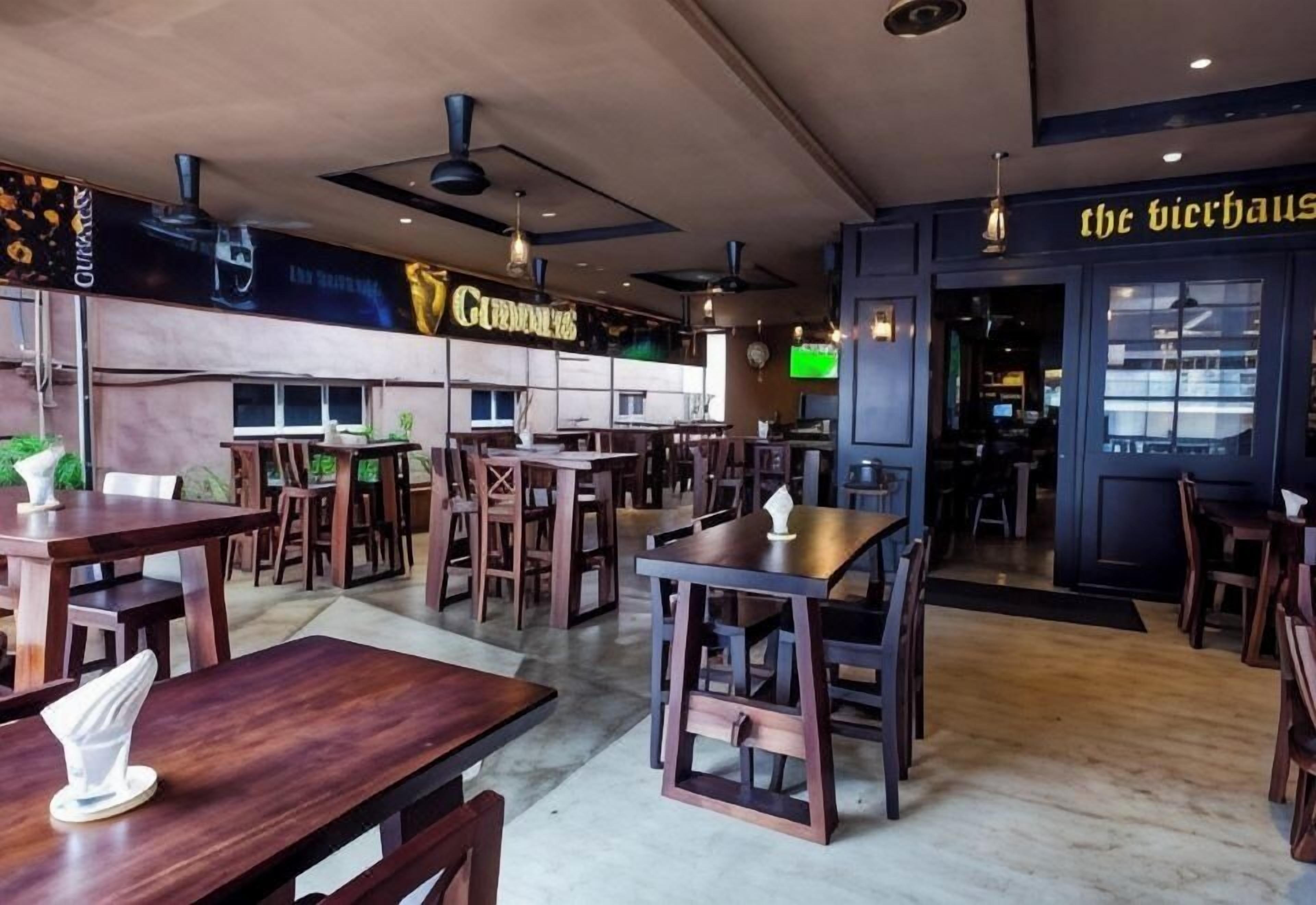 In-room safe, free WiFi