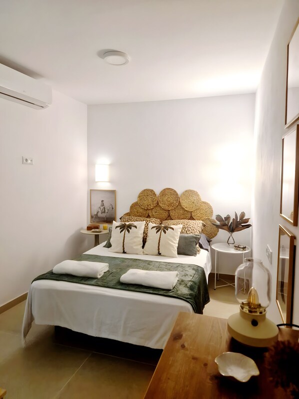 Room - Apartment 'Palo Cortado 16' with Private Terrace, Wi-Fi and Air Conditioning (Jerez de la Frontera)