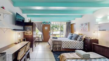 Een strijkplank/strijkijzer, internet, beddengoed, rolstoeltoegankelijk