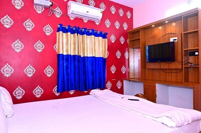 Hotel Kirti Inn