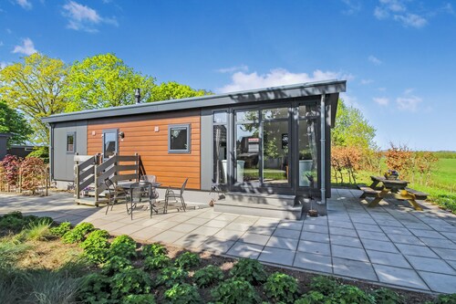 Modern Family Lodge • Cozy Stay Near the Wadden Coast