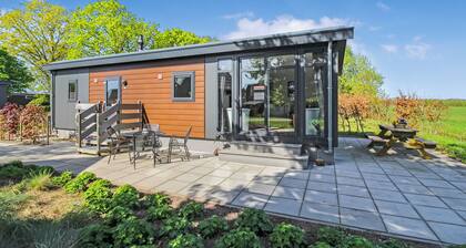 Modern Family Lodge • Cozy Stay Near the Wadden Coast