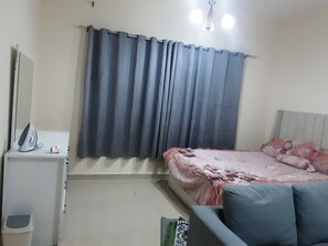 Room - CHARMING STUDIO with AC and 2 Private Toilets, in vibrant Al Nahda neighborhood (Al_Nahda)