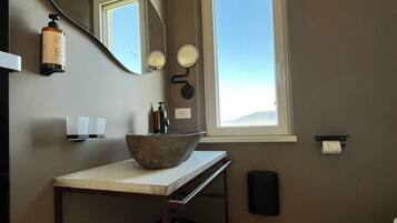 Chambre Double Deluxe, vue colline | Salle de bain