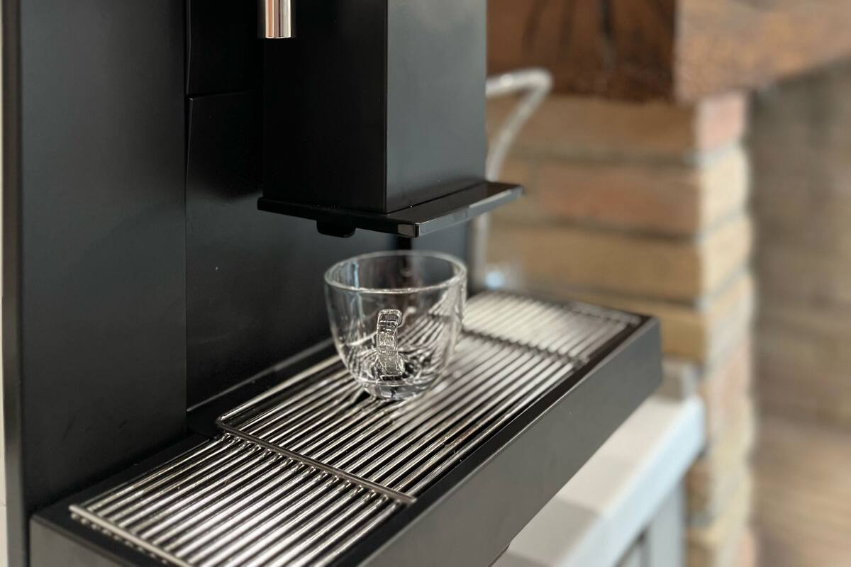 Kaffe och/eller kaffebryggare