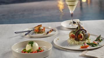 3 restaurants servant le petit déjeuner