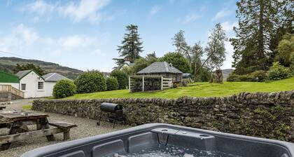 Old Barn at Ormidale House